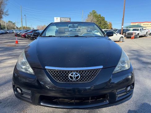 Used 2007 Toyota Solara SLE image 2