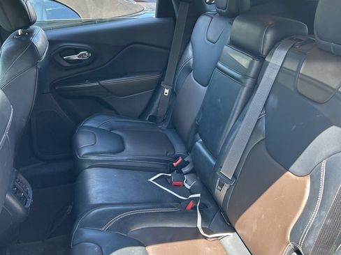 Used 2015 Jeep Cherokee Limited AWD/4WD image 14