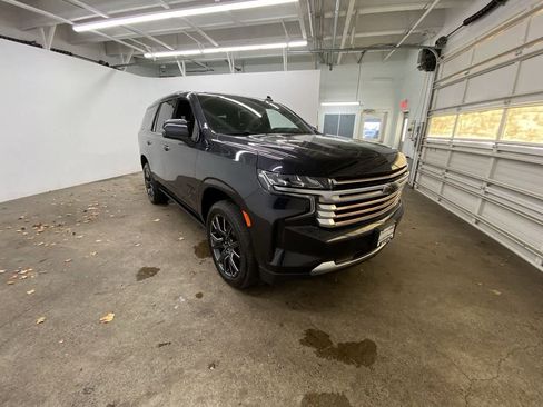 Used 2024 Chevrolet Tahoe High Country w/ Premium Package 2 image 8