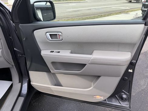 Used 2015 Honda Pilot EX image 22