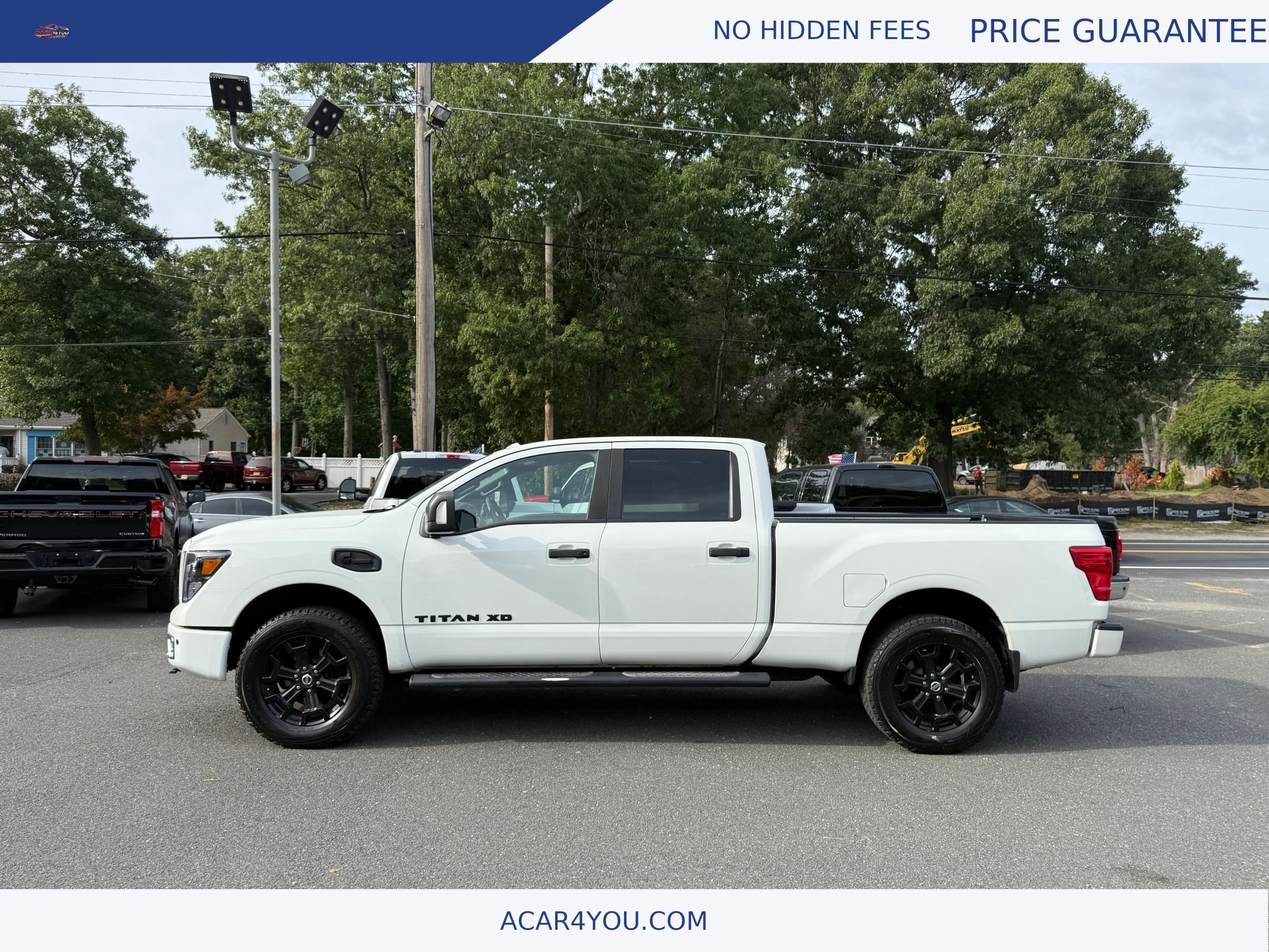 Used 2018 Nissan Titan SL w/ Midnight Edition AWD/4WD image 2
