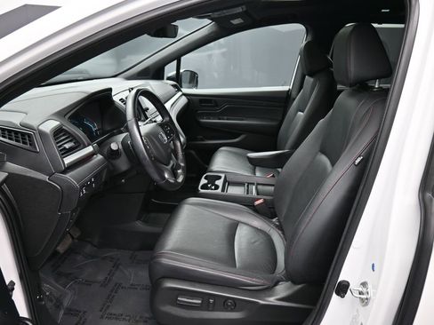 Certified 2023 Honda Odyssey Sport image 19