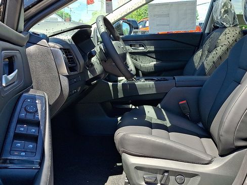 New 2026 Nissan Rogue Dark Armor AWD/4WD image 11