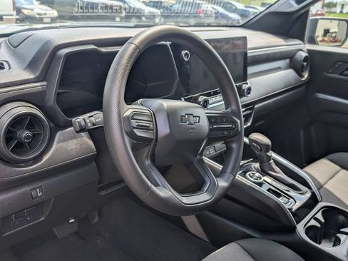 Used 2024 Chevrolet Colorado Trail Boss w/ Advanced Trailering Package AWD/4WD image 6
