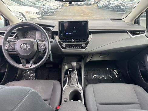 Used 2023 Toyota Corolla LE image 13