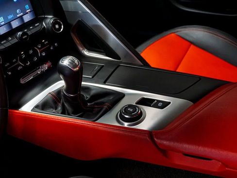 Used 2017 Chevrolet Corvette Grand Sport w/ Z07 Performance Package image 17