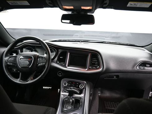 Used 2018 Dodge Challenger SXT w/ Super Sport Group (SS/T) image 37