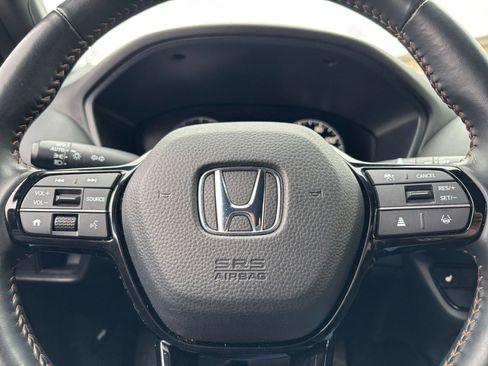 Used 2025 Honda HR-V Sport image 27