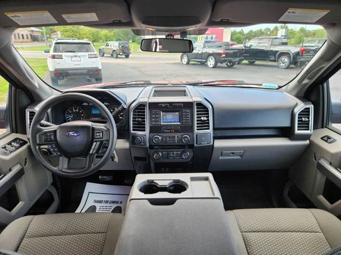 Used 2015 Ford F150 XLT AWD/4WD image 18