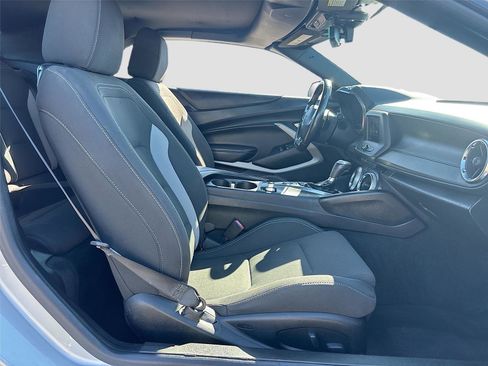 Used 2019 Chevrolet Camaro LT image 28