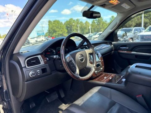 Used 2014 GMC Yukon Denali image 22