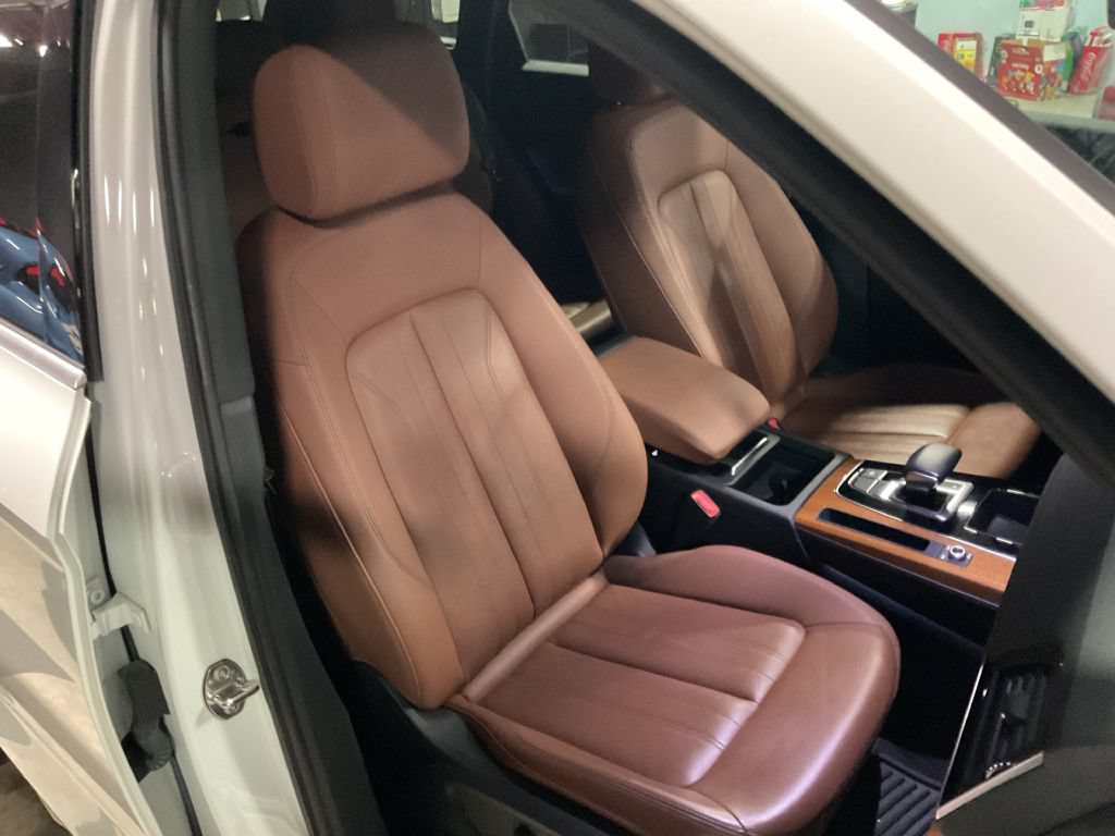 Used 2021 Audi Q5 2.0T Premium w/ Convenience Package AWD/4WD image 28