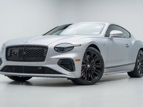 Used 2025 Bentley Continental GT Speed image 20