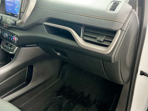 Used 2022 GMC Terrain AT4 w/ Infotainment Package II AWD/4WD image 34