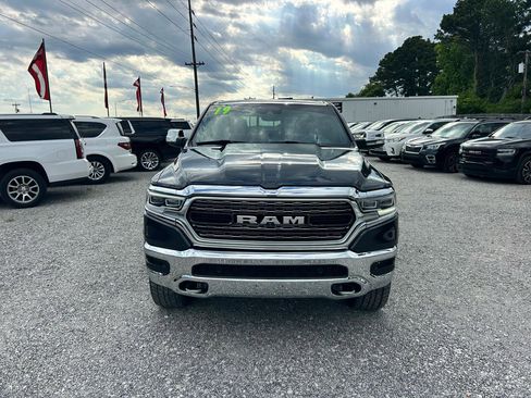 Used 2019 RAM 1500 Limited AWD/4WD image 16