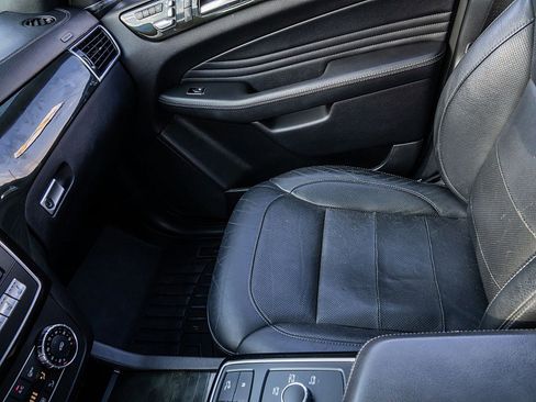 Used 2019 Mercedes-Benz GLE 43 AMG 4MATIC Coupe w/ Premium 3 Package image 30