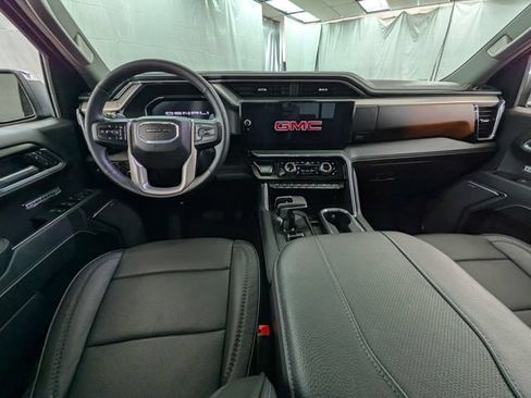 Used 2026 GMC Sierra 1500 Denali w/ Denali Reserve Package AWD/4WD image 10