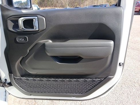 New 2026 Jeep Wrangler Sport S image 33