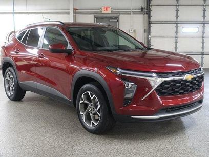 Used 2025 Chevrolet Trax LT