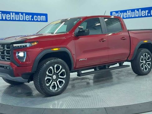 Used 2024 GMC Canyon AT4 w/ AT4 Premium Package image 4