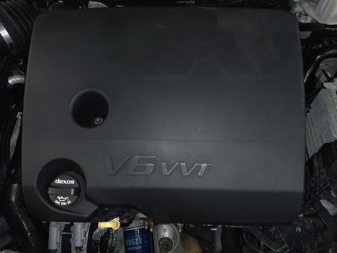 Used 2018 Chevrolet Traverse LT image 30