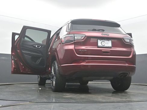 Used 2022 Jeep Compass High Altitude AWD/4WD image 58