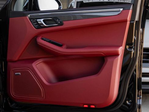 New 2026 Porsche Macan S image 85