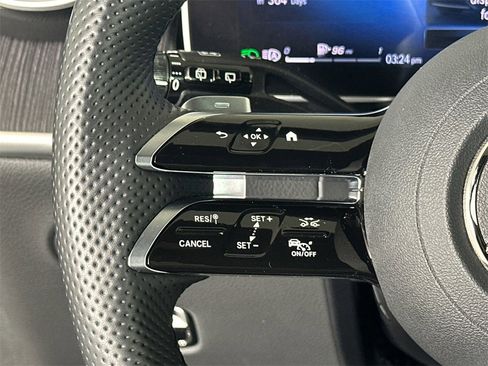 Certified 2024 Mercedes-Benz GLC 300 image 27