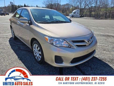 Used 2012 Toyota Corolla LE image 7