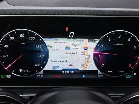 Used 2025 Mercedes-Benz GLE 350 4MATIC image 24