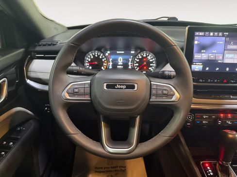 Used 2024 Jeep Compass Limited AWD/4WD image 19