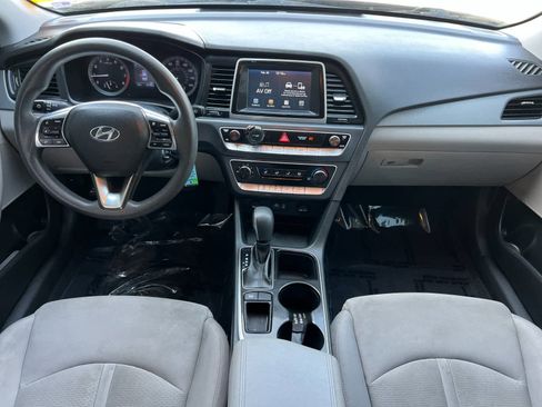 Used 2018 Hyundai Sonata SE image 4
