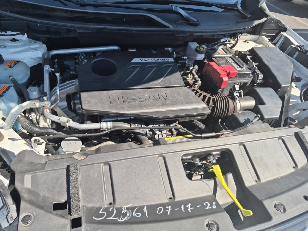 Certified 2025 Nissan Rogue SV FWD image 32