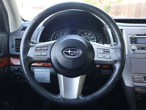Used 2011 Subaru Outback 3.6R Limited w/ PWR Moonroof Pkg AWD/4WD image 18