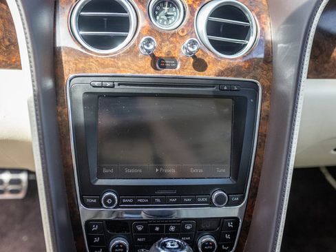 Used 2014 Bentley Flying Spur W12 AWD/4WD image 41