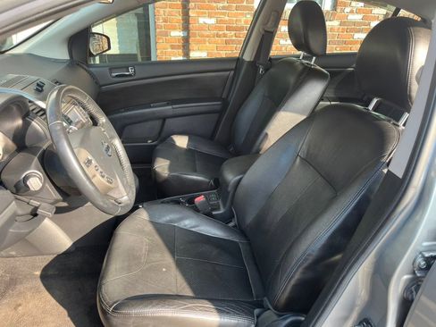 Used 2011 Nissan Sentra 2.0 SL w/ SL Special Value Pkg image 8