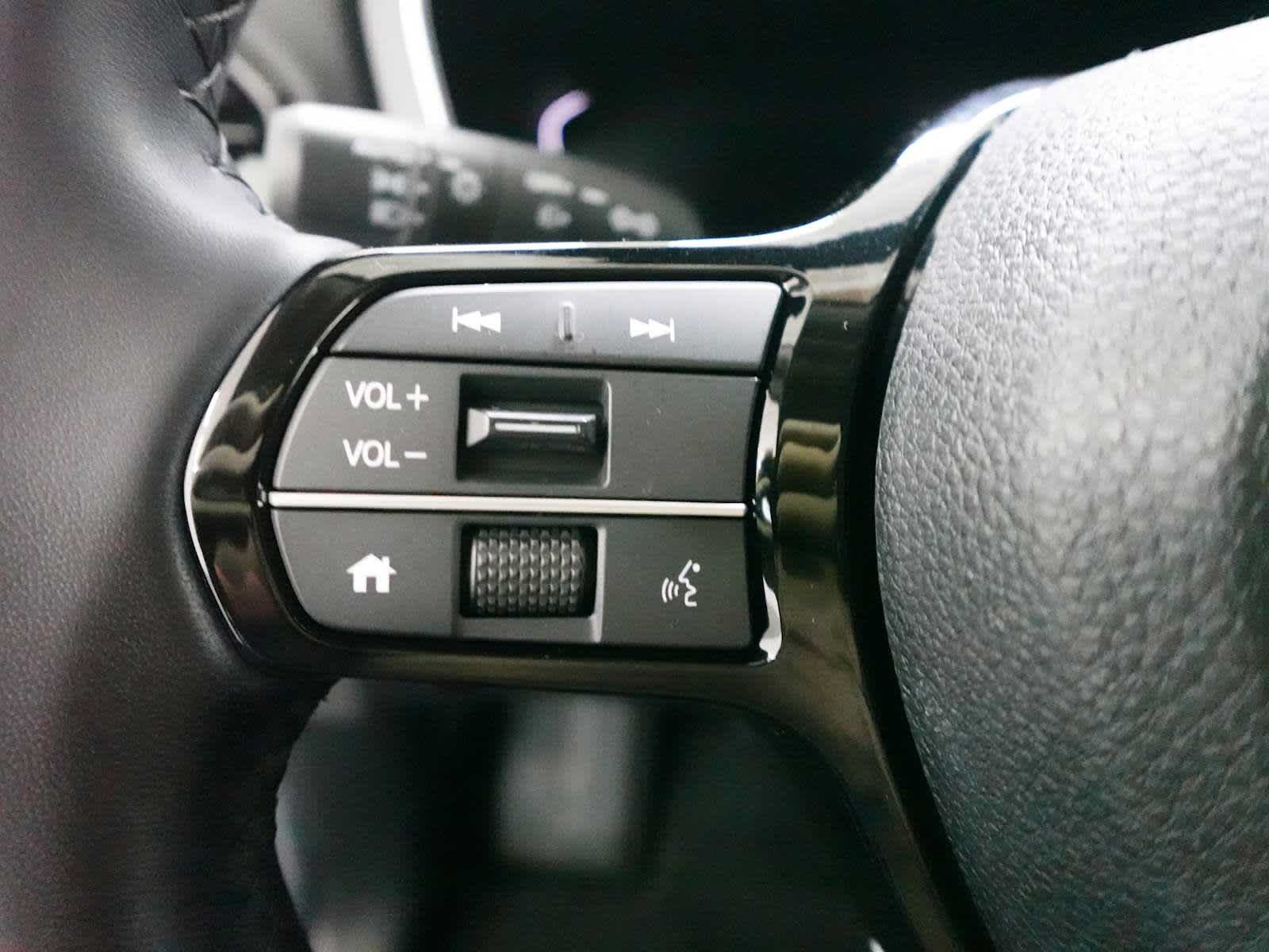 Certified 2024 Honda Pilot EX-L image 17
