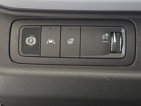 New 2027 Chevrolet Bolt LT image 32