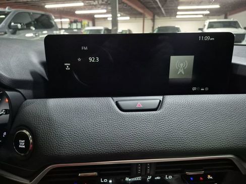 Used 2025 MAZDA CX-90 3.3 Turbo w/ Preferred Package AWD/4WD image 13