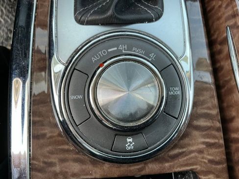 Used 2020 Nissan Armada SL w/ Premium Package image 14