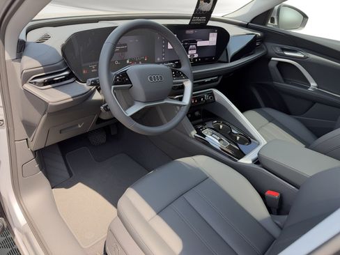 New 2026 Audi Q5 Premium AWD/4WD image 4