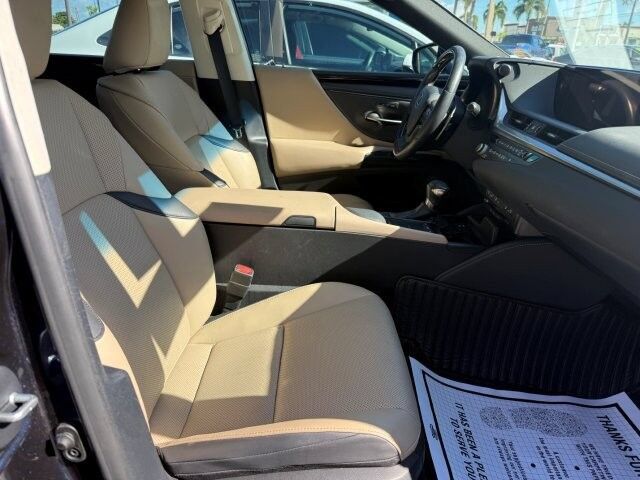 Used 2021 Lexus ES 350 w/ Premium Package FWD image 11