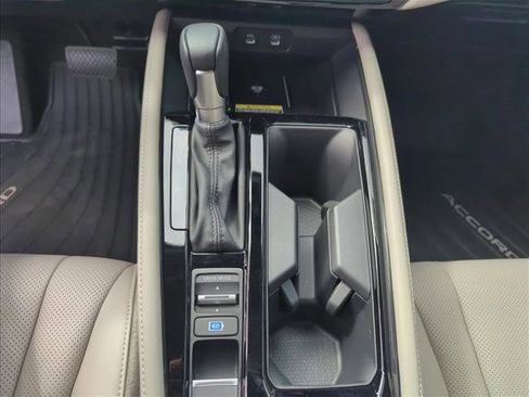 Certified 2024 Honda Accord Touring image 14