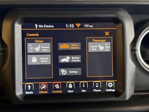 Used 2022 Jeep Wrangler Unlimited Sahara w/ Cold Weather Group AWD/4WD image 29