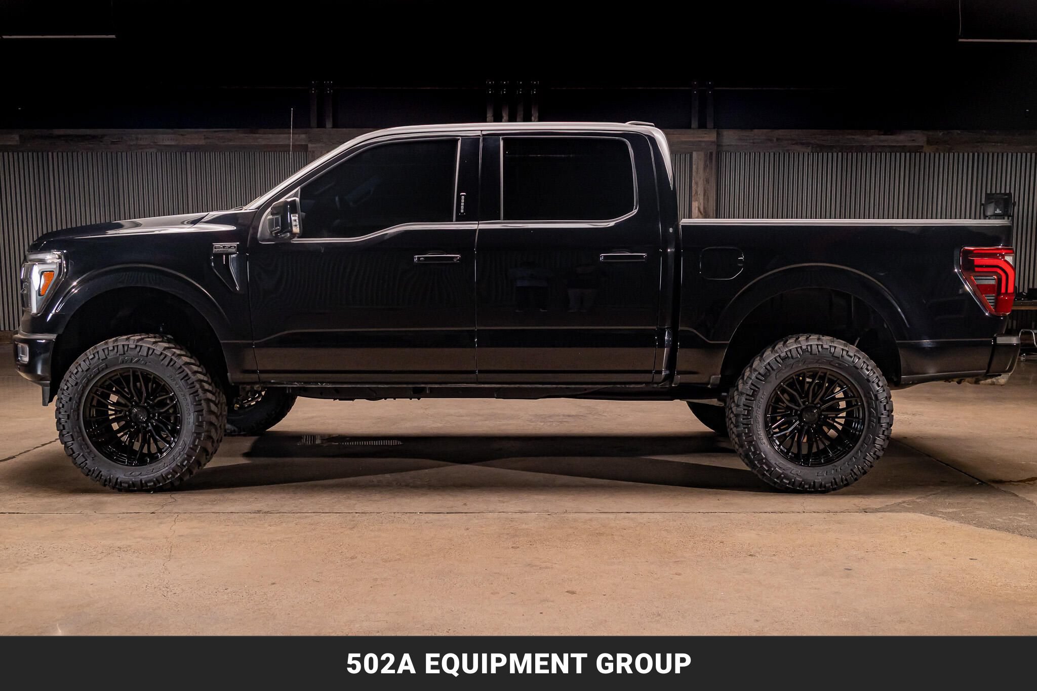 Used 2024 Ford F150 Lariat w/ Equipment Group 502A High AWD/4WD image 6