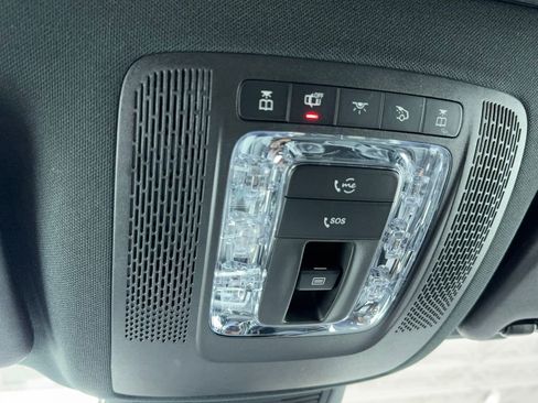 Used 2022 Mercedes-Benz GLE 350 w/ Premium Package image 37