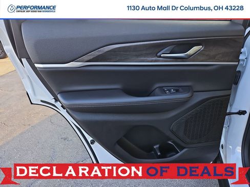 New 2026 Jeep Grand Cherokee Altitude image 14