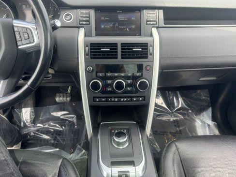 Used 2018 Land Rover Discovery Sport HSE AWD/4WD image 18