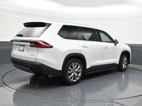 Used 2024 Toyota Grand Highlander AWD Hybrid image 5