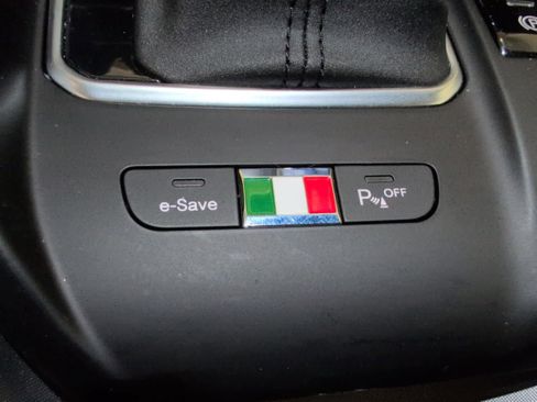 Used 2024 Alfa Romeo Tonale Ti w/ Active Assist Package image 20